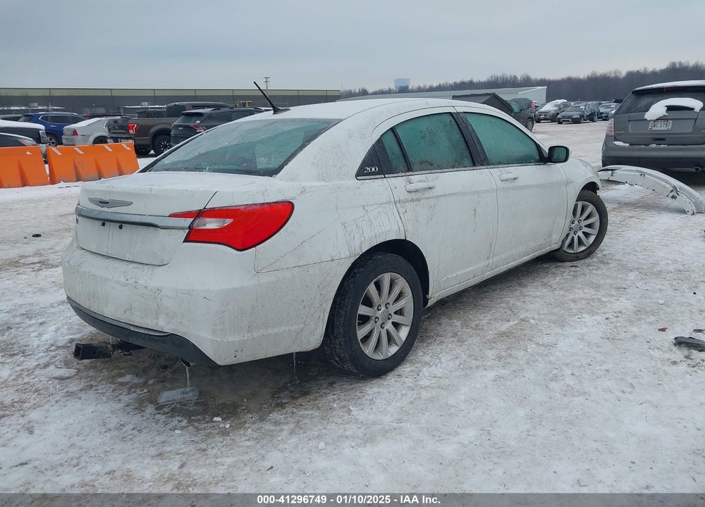 2013 CHRYSLER 200 VIN: 1C3CCBBG2DN583064