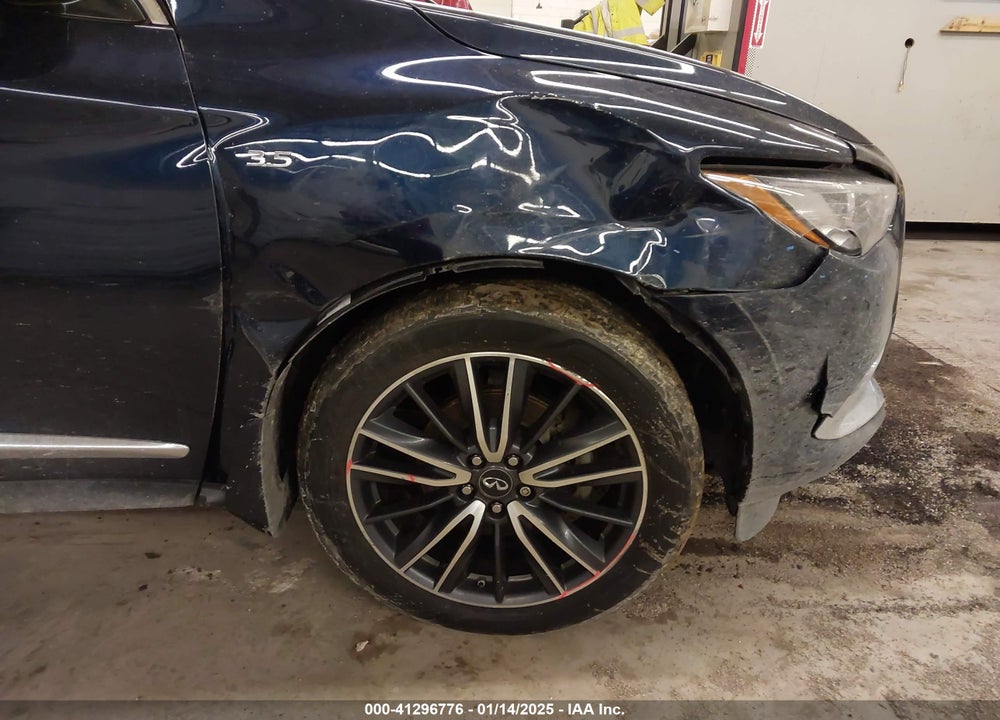 2017 INFINITI QX60 VIN: 5N1DL0MM7HC525746
