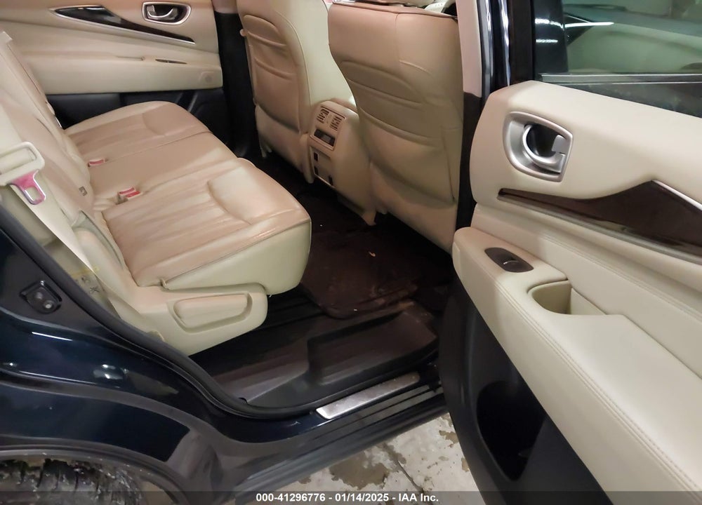 2017 INFINITI QX60 VIN: 5N1DL0MM7HC525746