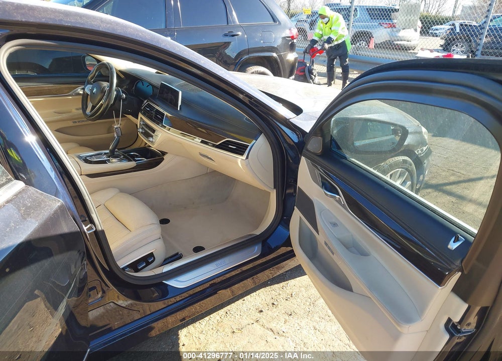 2016 BMW 740I VIN: WBA7E2C56GG547789