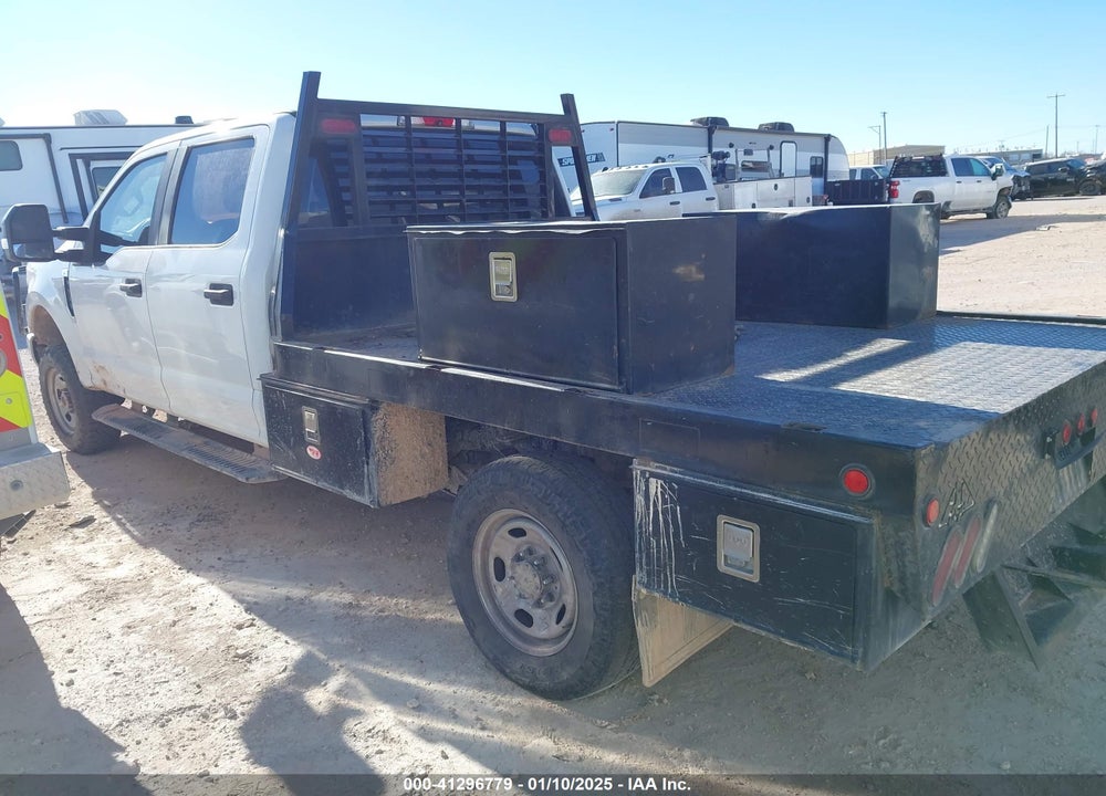 2019 FORD F-250 XL VIN: 1FT7W2B69KEE90132