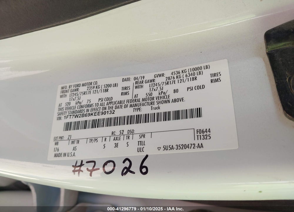 2019 FORD F-250 XL VIN: 1FT7W2B69KEE90132