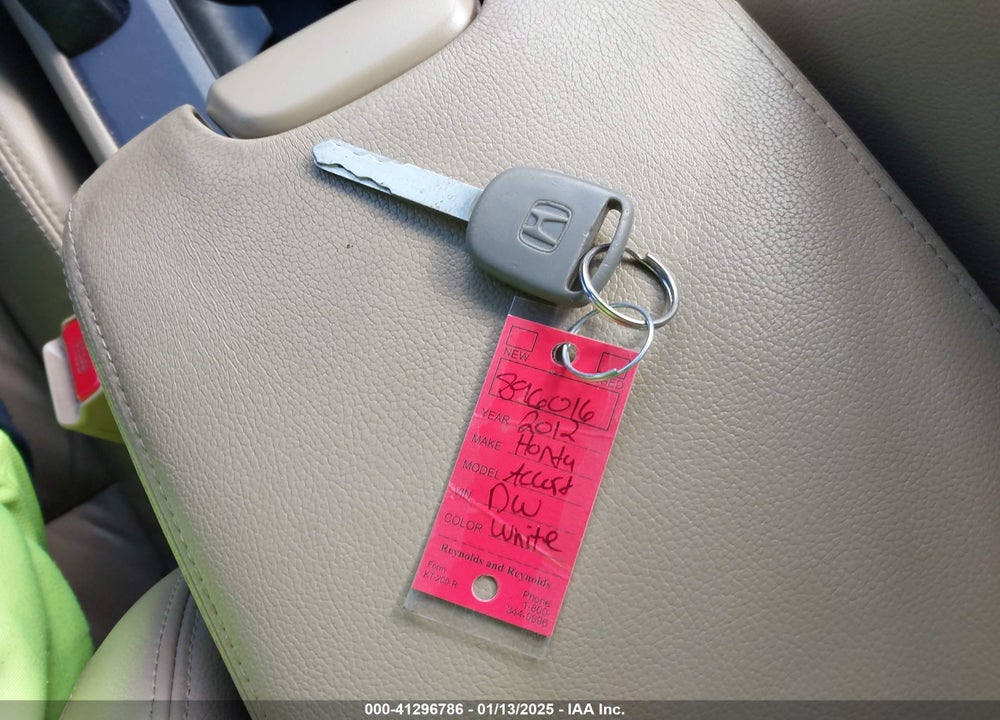 2012 HONDA ACCORD VIN: 1HGCP2F88CA006629
