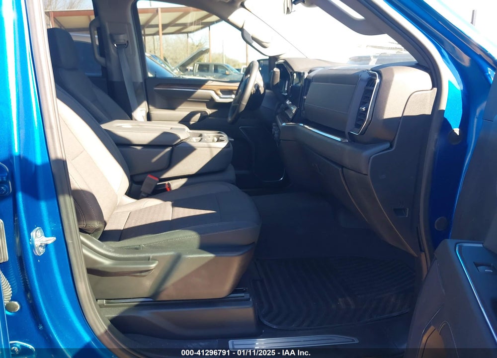2024 CHEVROLET SILVERADO 1500 4WD SHORT BED RST VIN: 1GCPDEEK4RZ221488