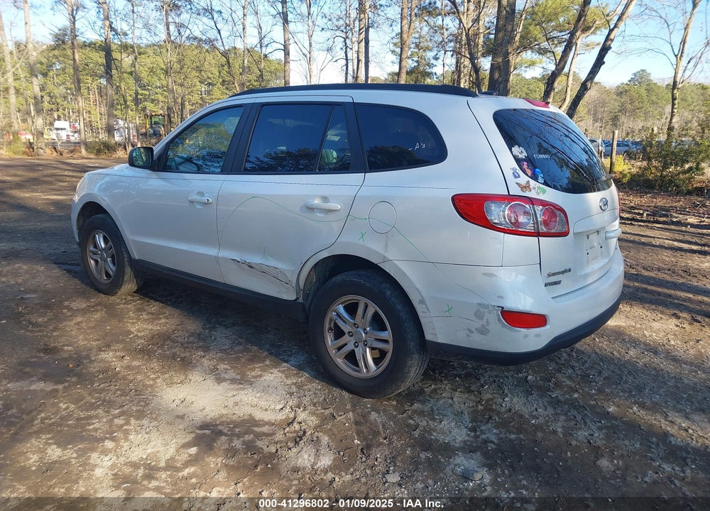 2012 HYUNDAI SANTA FE GLS VIN: 5XYZGDAB2CG092415