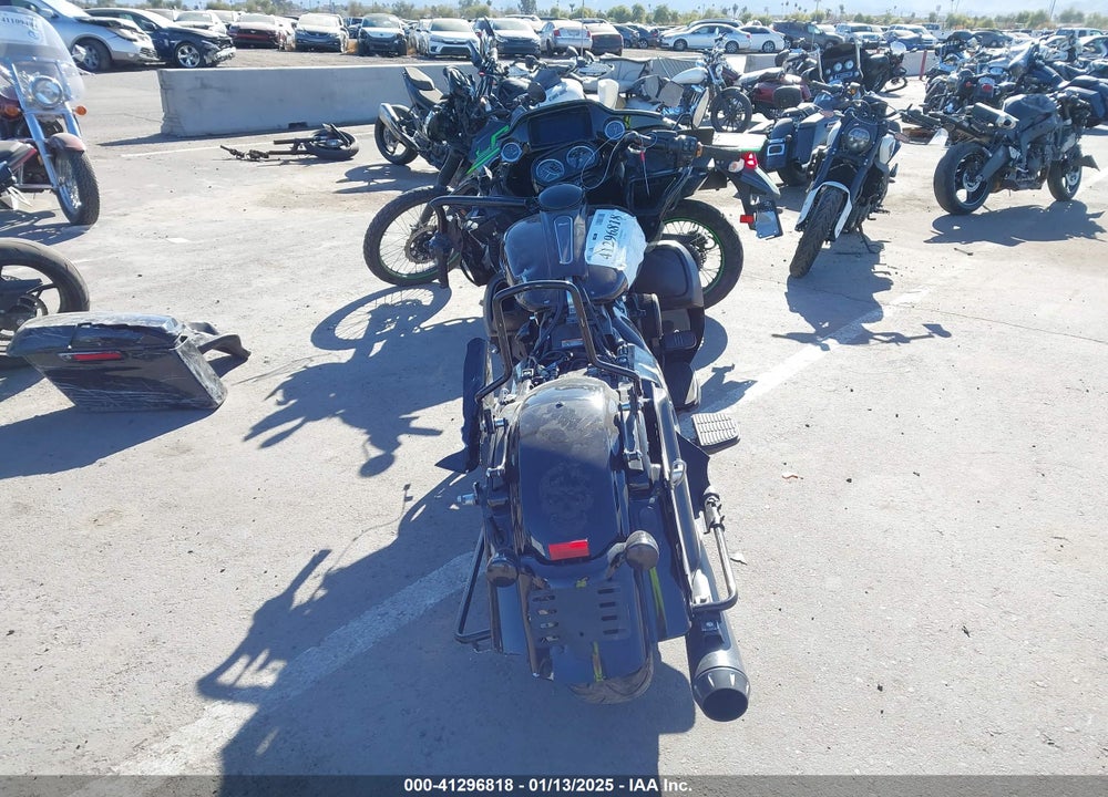 2019 HARLEY-DAVIDSON FLTRXS VIN: 1HD1KTP11KB607416