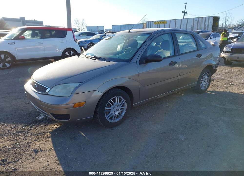 2005 FORD FOCUS ZX4 VIN: 1FAFP34N65W193732