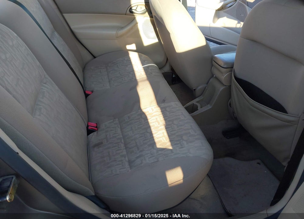 2005 FORD FOCUS ZX4 VIN: 1FAFP34N65W193732