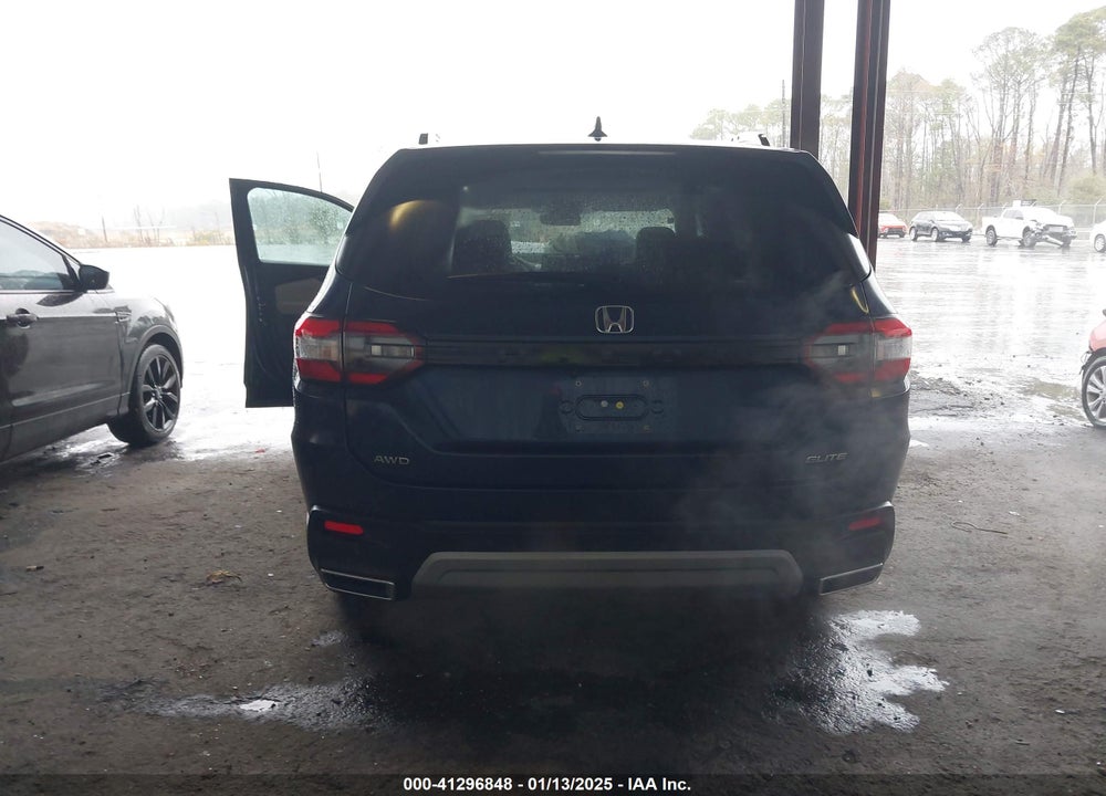 2025 HONDA PILOT ELITE VIN: 5FNYG1H82SB020687