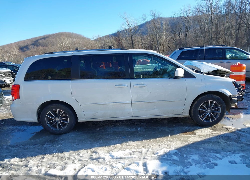 2017 DODGE GRAND CARAVAN SXT VIN: 2C4RDGCG9HR859358