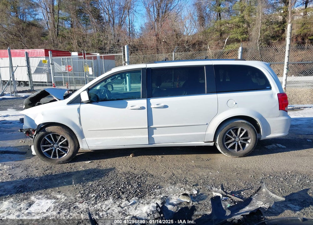 2017 DODGE GRAND CARAVAN SXT VIN: 2C4RDGCG9HR859358
