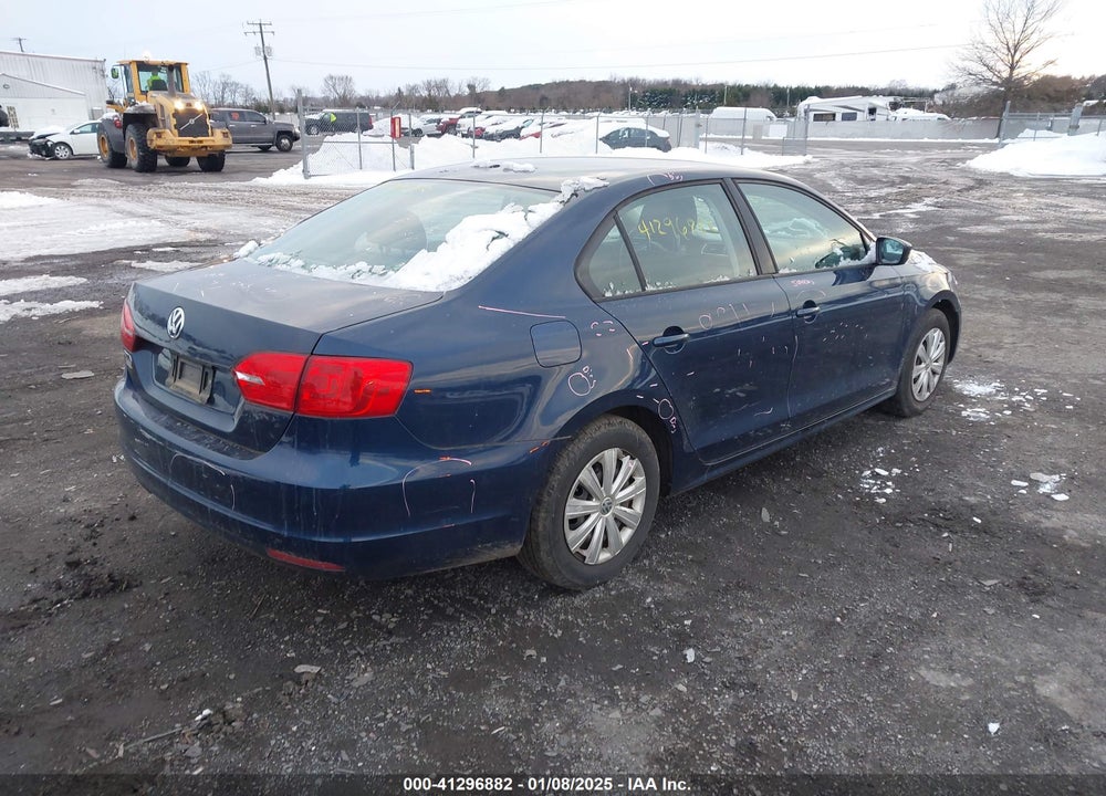 2014 VOLKSWAGEN JETTA VIN: 3VW2K7AJ8EM438589