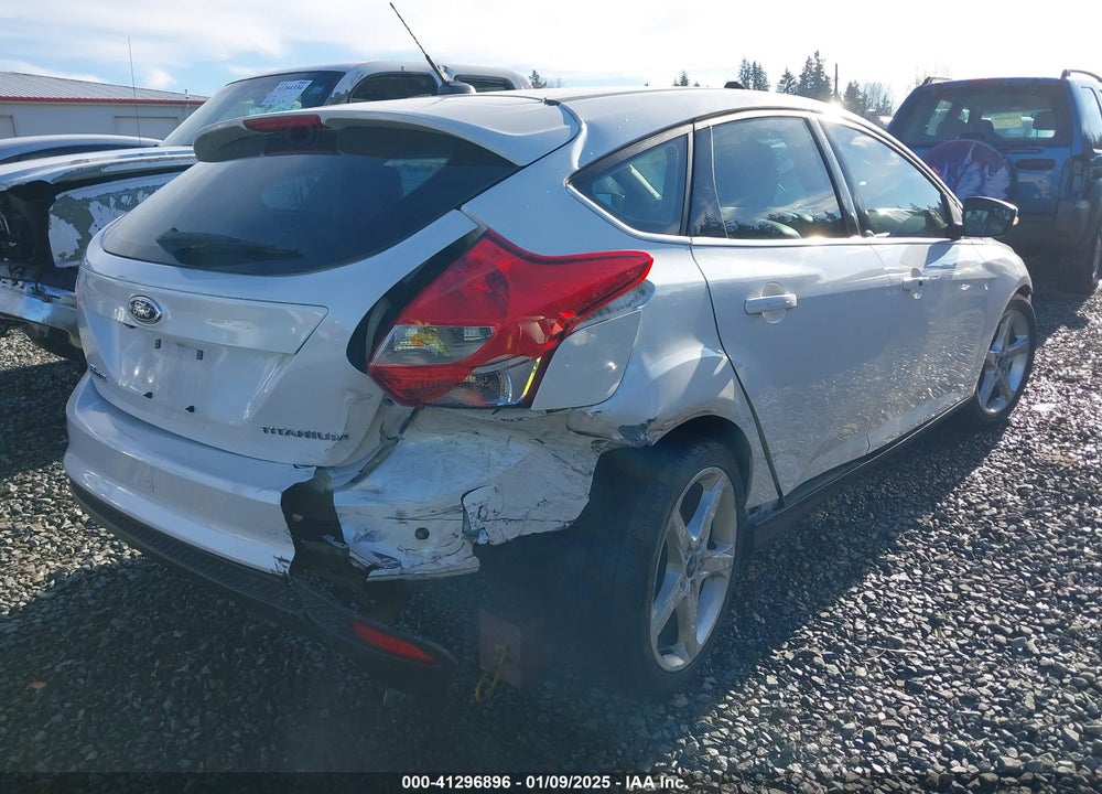 2012 FORD FOCUS TITANIUM VIN: 1FAHP3N28CL468772