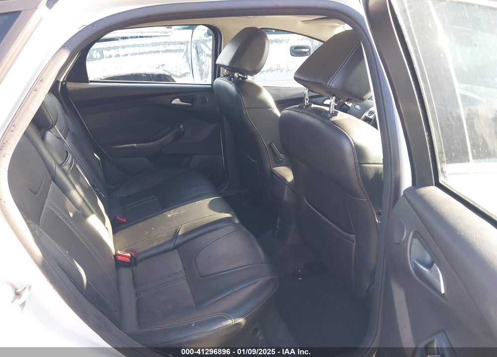 2012 FORD FOCUS TITANIUM VIN: 1FAHP3N28CL468772