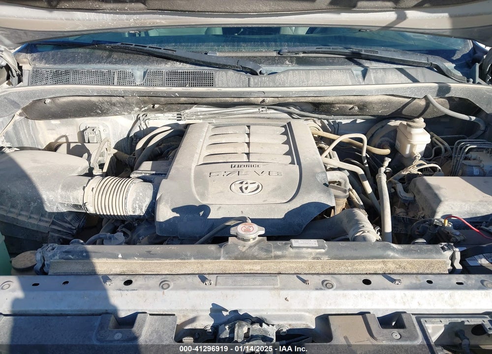 2019 TOYOTA TUNDRA SR5 5.7L V8 VIN: 5TFDW5F10KX835054