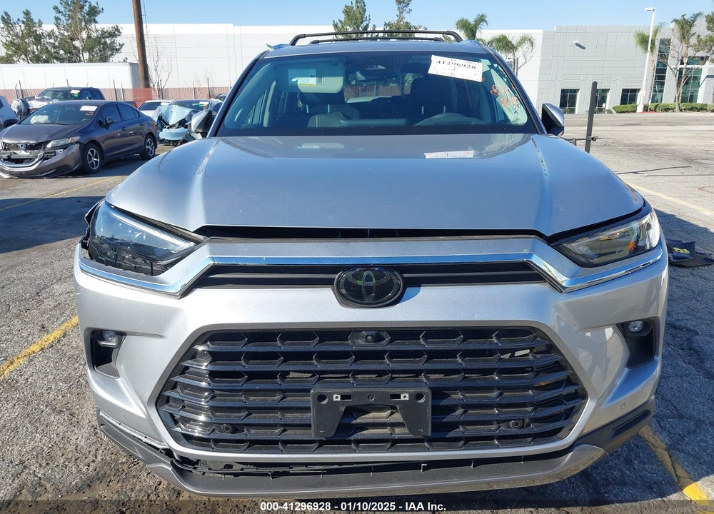 2024 TOYOTA GRAND HIGHLANDER PLATINUM VIN: 5TDAAAB58RS044970