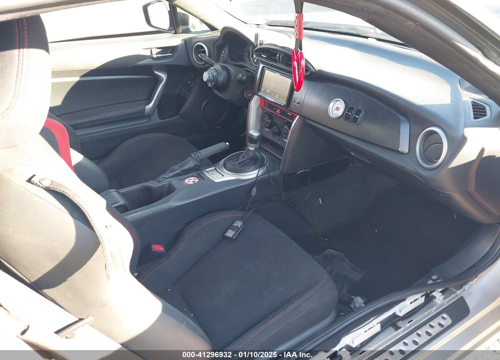 2014 SCION FR-S VIN: JF1ZNAA14E8703783