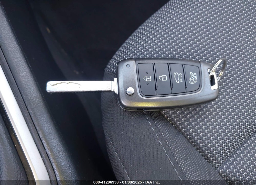 2019 HYUNDAI ACCENT SEL VIN: 3KPC24A33KE057391