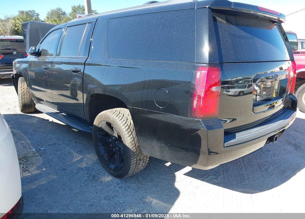 2017 CHEVROLET SUBURBAN LT VIN: 1GNSKHKCXHR300796