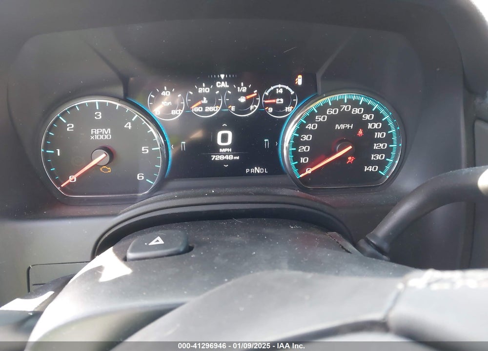 2017 CHEVROLET SUBURBAN LT VIN: 1GNSKHKCXHR300796