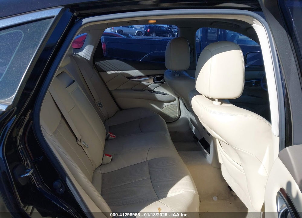 2011 INFINITI M37 VIN: JN1BY1AP0BM326060