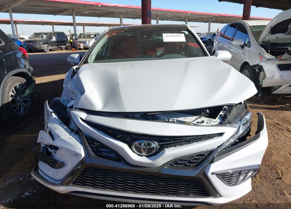 2022 TOYOTA CAMRY VIN: 4T1K61AK4NU076555