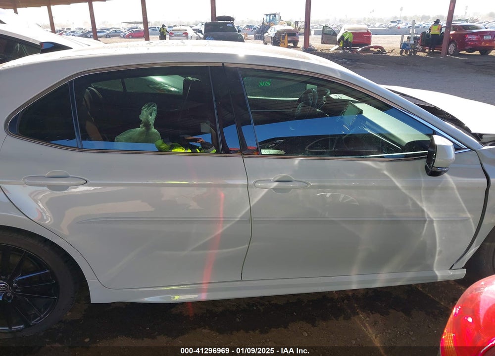 2022 TOYOTA CAMRY VIN: 4T1K61AK4NU076555