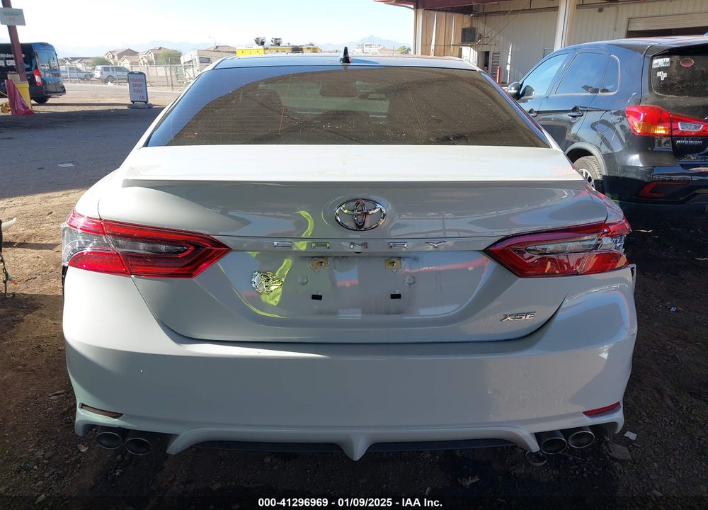 2022 TOYOTA CAMRY VIN: 4T1K61AK4NU076555