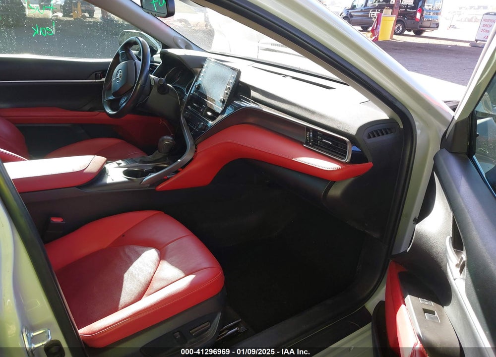 2022 TOYOTA CAMRY VIN: 4T1K61AK4NU076555