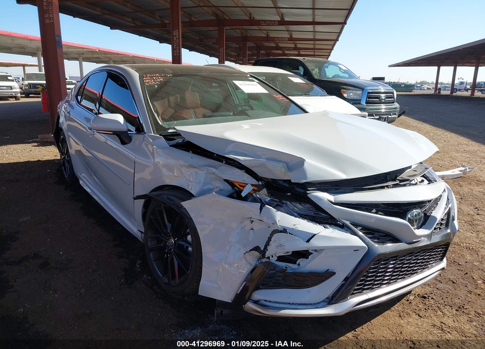 2022 TOYOTA CAMRY VIN: 4T1K61AK4NU076555