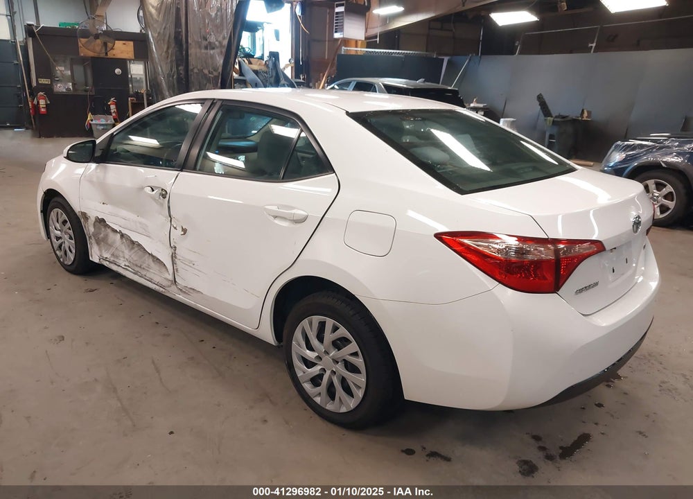2017 TOYOTA COROLLA LE VIN: 2T1BURHE7HC860643