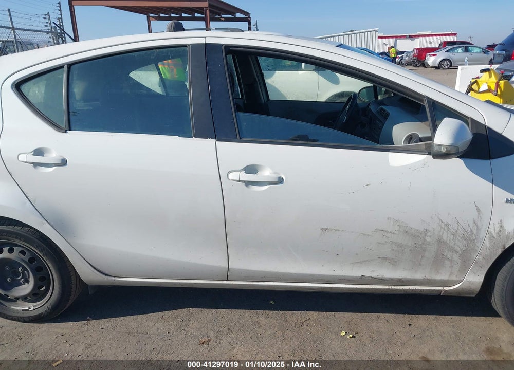 2012 TOYOTA PRIUS C FOUR/ONE/THREE/TWO VIN: JTDKDTB33C1509889