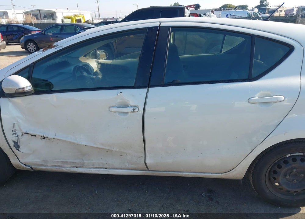 2012 TOYOTA PRIUS C FOUR/ONE/THREE/TWO VIN: JTDKDTB33C1509889