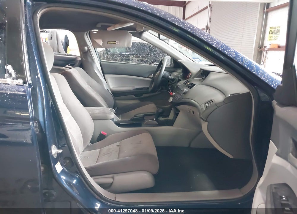 2009 HONDA ACCORD VIN: 1HGCP26439A188309