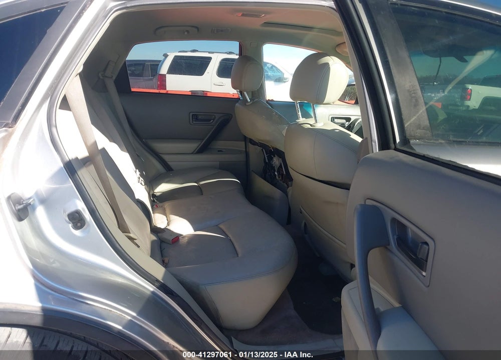 2005 INFINITI FX35 VIN: JNRAS08W45X220098