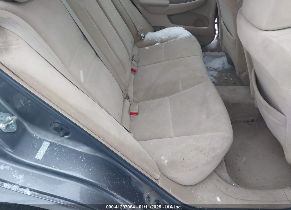 2006 HONDA ACCORD VIN: 1HGCM56716A152215