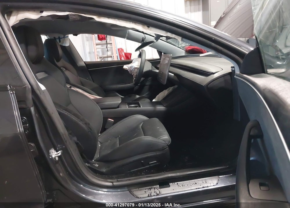 2024 TESLA MODEL 3 PERFORMANCE ALL-WHEEL DRIVE VIN: 5YJ3E1ET0RF888464