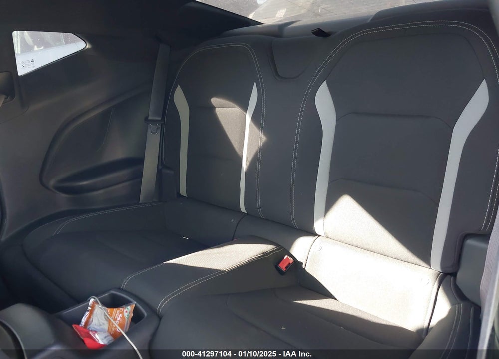 2017 CHEVROLET CAMARO 1LT VIN: 1G1FB1RS6H0167708