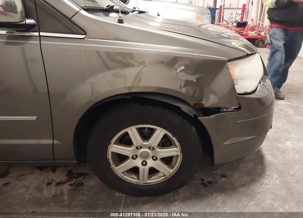 2010 CHRYSLER TOWN & COUNTRY TOURING PLUS VIN: 2A4RR8DX3AR376454