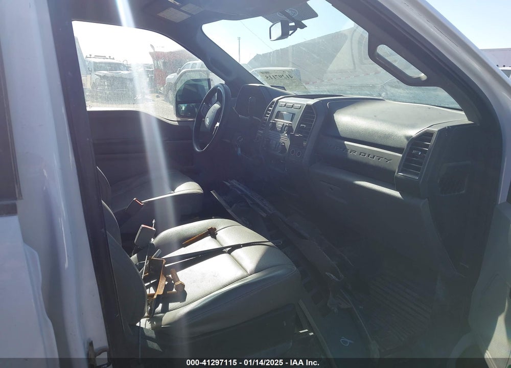 2019 FORD F-350 XL VIN: 1FD8W3CT4KEG48662