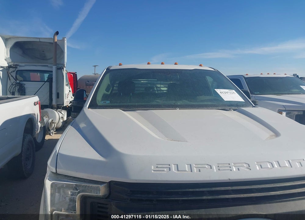 2019 FORD F-350 XL VIN: 1FD8W3CT4KEG48662