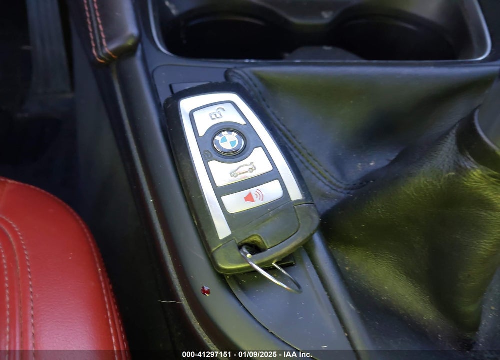 2015 BMW M4 VIN: WBS3R9C58FK329937