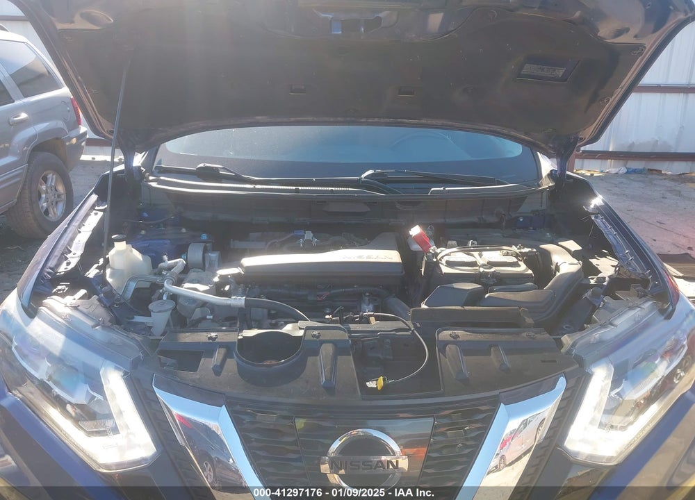 2017 NISSAN ROGUE VIN: JN8AT2MT7HW149370