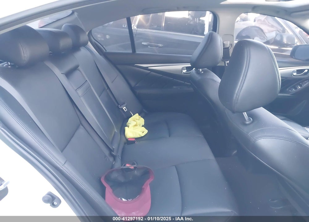 2019 INFINITI Q50 3.0T LUXE VIN: JN1EV7AP3KM543532