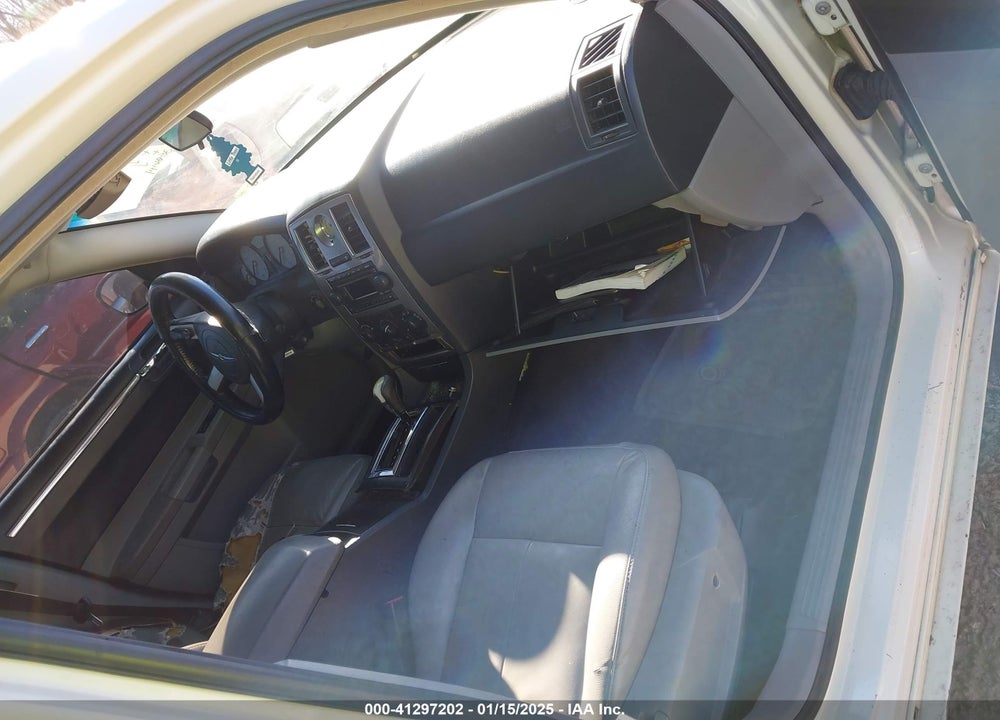 2006 CHRYSLER 300 VIN: 2C3KA53G46H181205