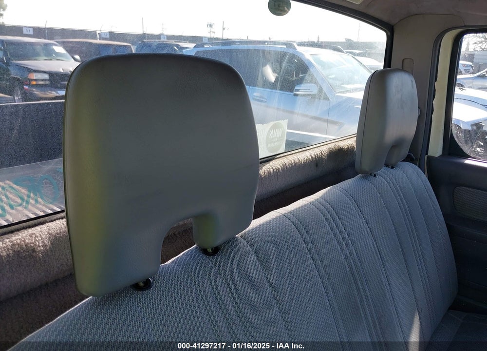1998 NISSAN FRONTIER XE VIN: 1N6DD21S4WC380658