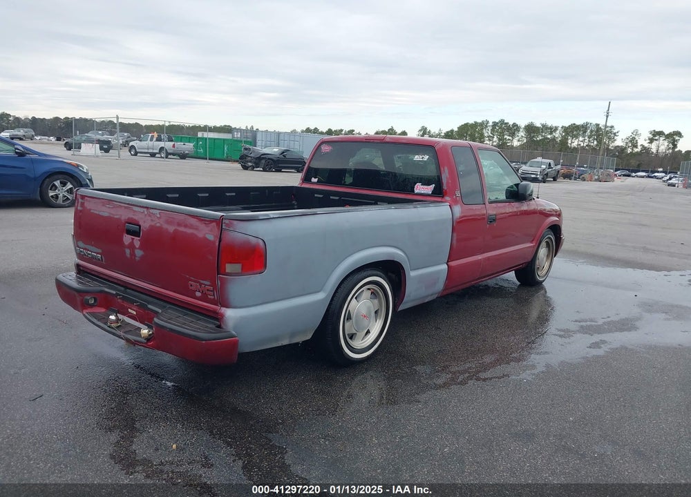 2003 GMC SONOMA SLS VIN: 1GTCS19X838142020