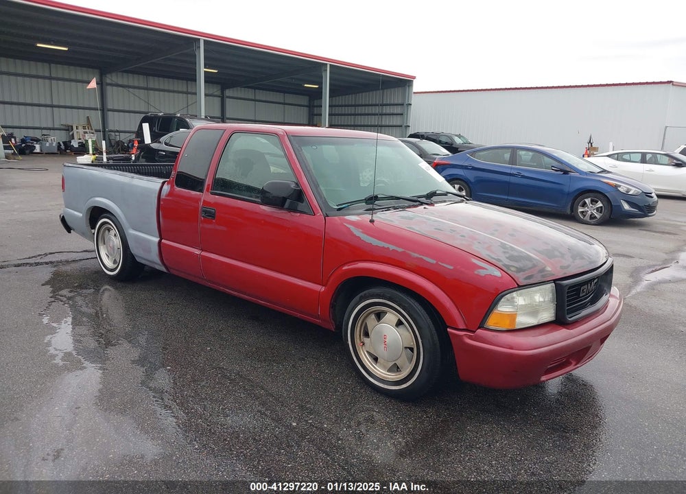 2003 GMC SONOMA SLS VIN: 1GTCS19X838142020