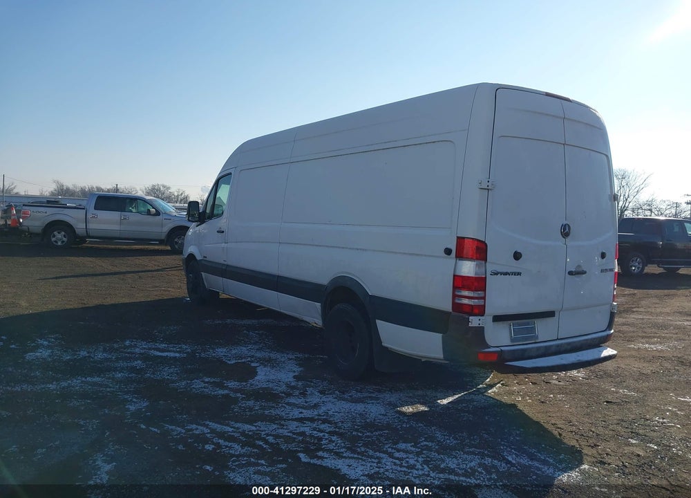 2011 MERCEDES-BENZ SPRINTER 3500 HIGH ROOF VIN: WD3PF4CC8B5521655