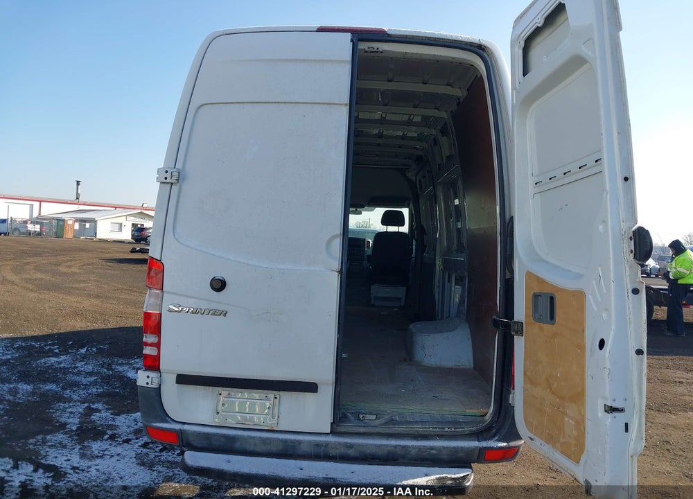 2011 MERCEDES-BENZ SPRINTER 3500 HIGH ROOF VIN: WD3PF4CC8B5521655